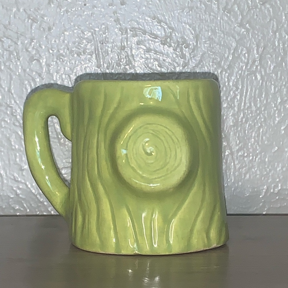 Vintage Avocado Green Tree Trunk Mug